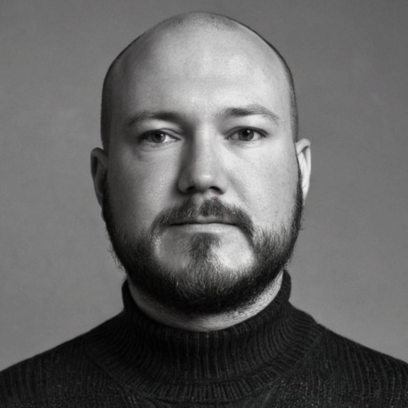 Corey Edwards Headshot